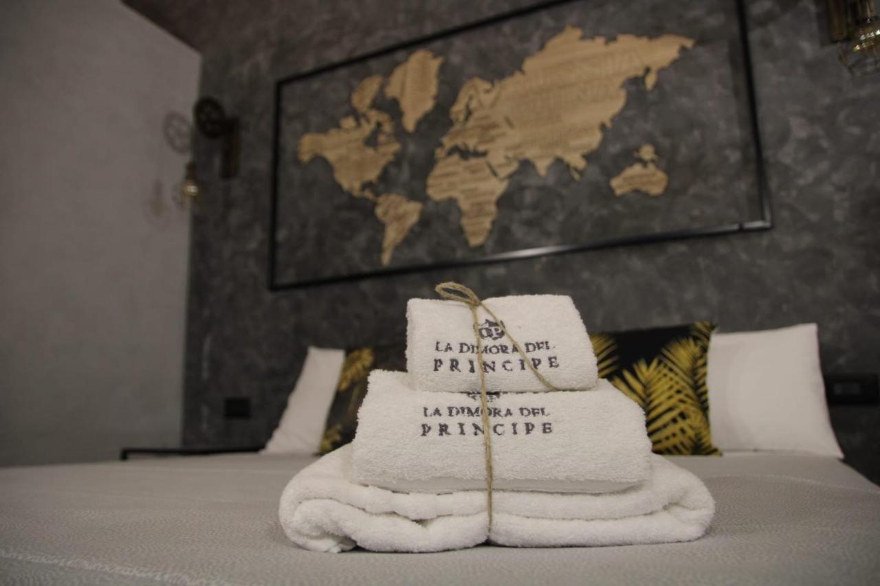 La Dimora Del Principe-Piano Terra Bed & Breakfast Trani Eksteriør bilde