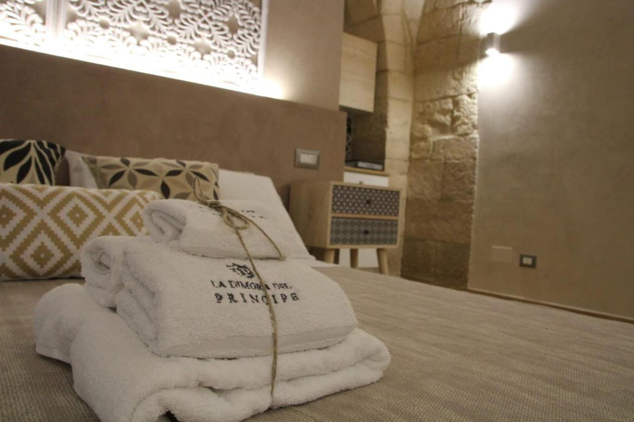 La Dimora Del Principe-Piano Terra Bed & Breakfast Trani Eksteriør bilde