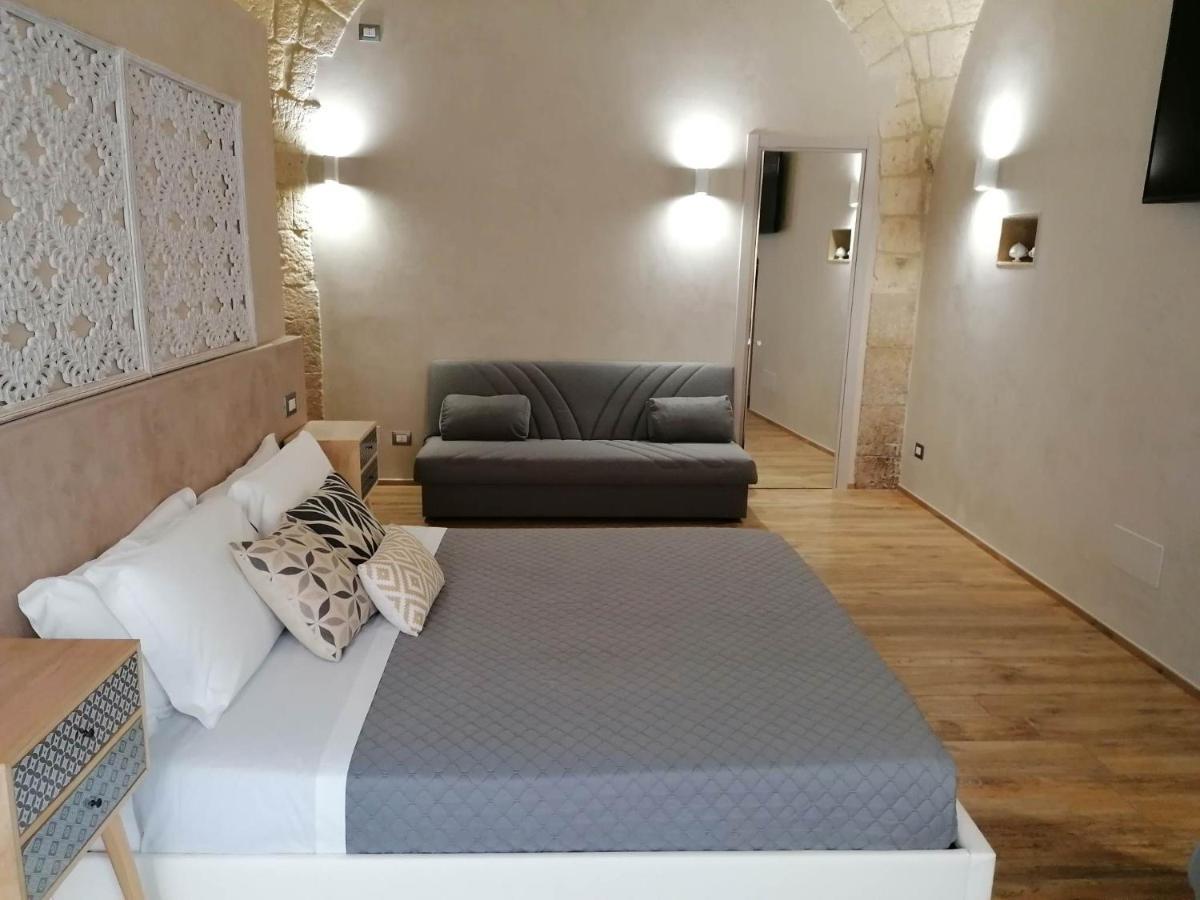 La Dimora Del Principe-Piano Terra Bed & Breakfast Trani Eksteriør bilde
